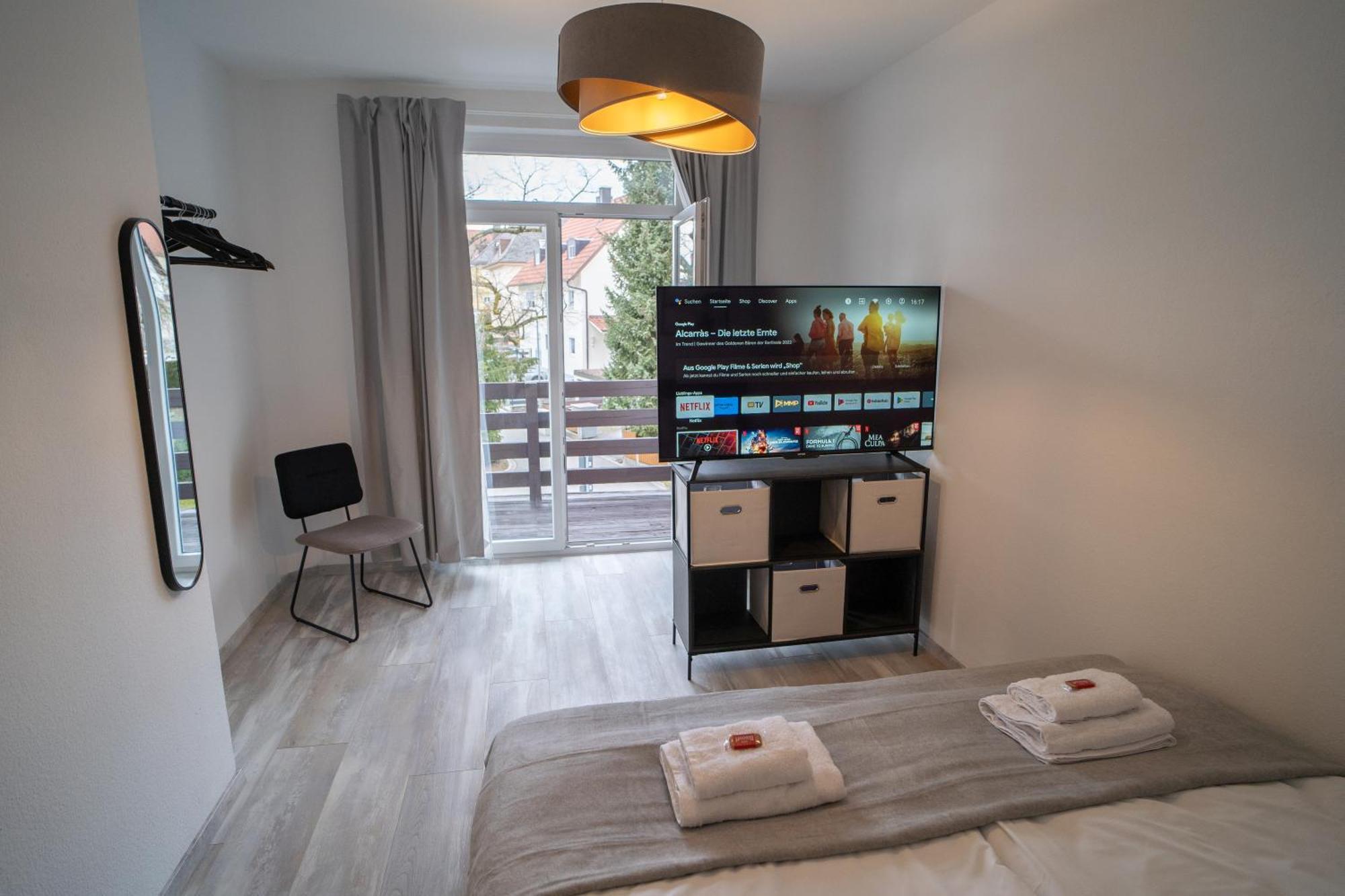 Morehome Apartments, Center,Parking 180Qm บาดวือริสโฮเฟิน ภายนอก รูปภาพ