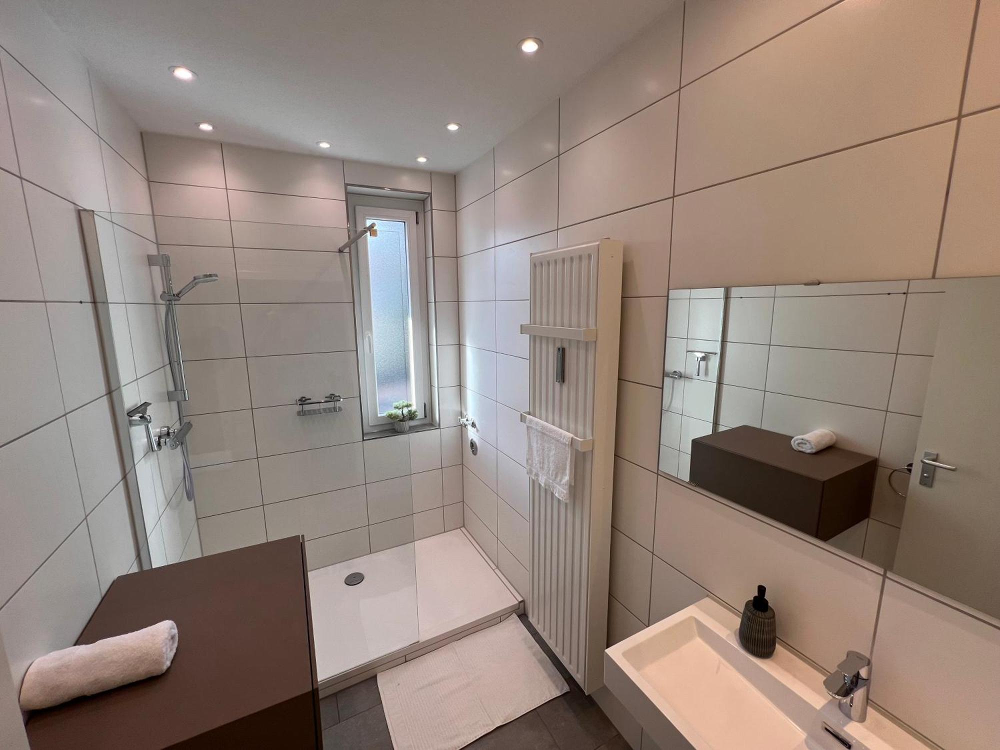 Morehome Apartments, Center,Parking 180Qm บาดวือริสโฮเฟิน ภายนอก รูปภาพ